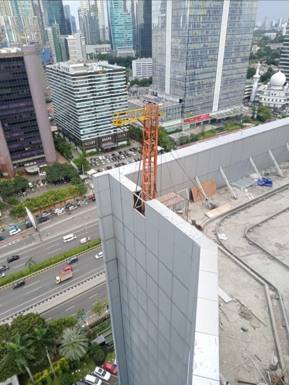 Sewa Hoist Crane Palembang Murah Aman Berkualitas