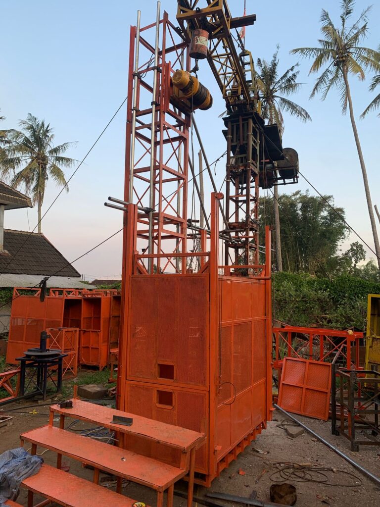 Sewa Passenger Hoist Kerinci