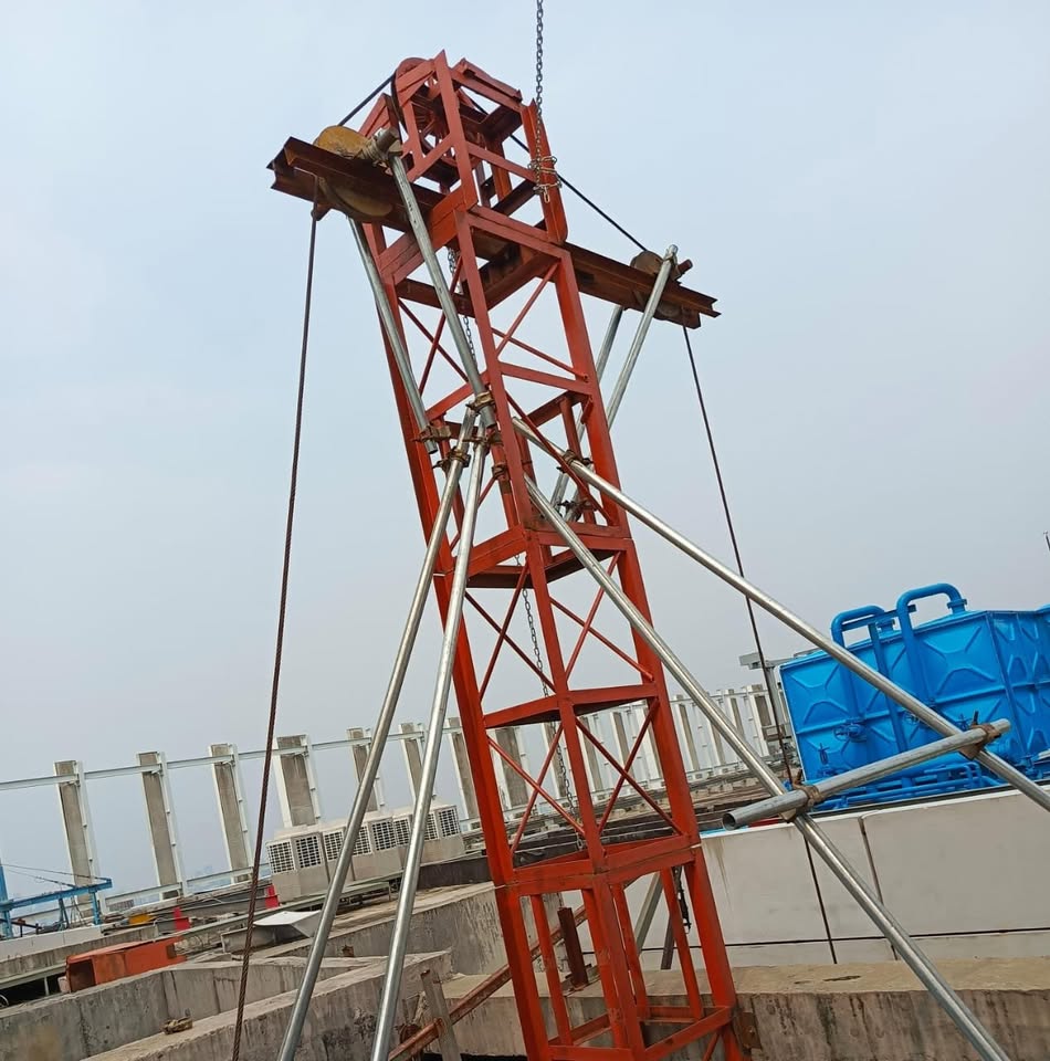 Sewa Hoist Crane
