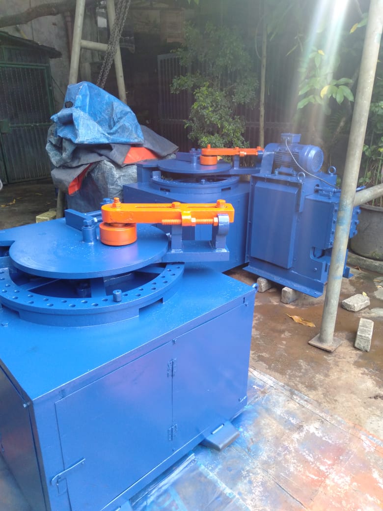 Jasa sewa bar bender Cilacap kapasitas Ø8–42 mm.